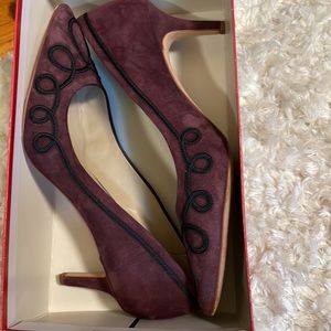 Enzo Angiolini suede heels size 10